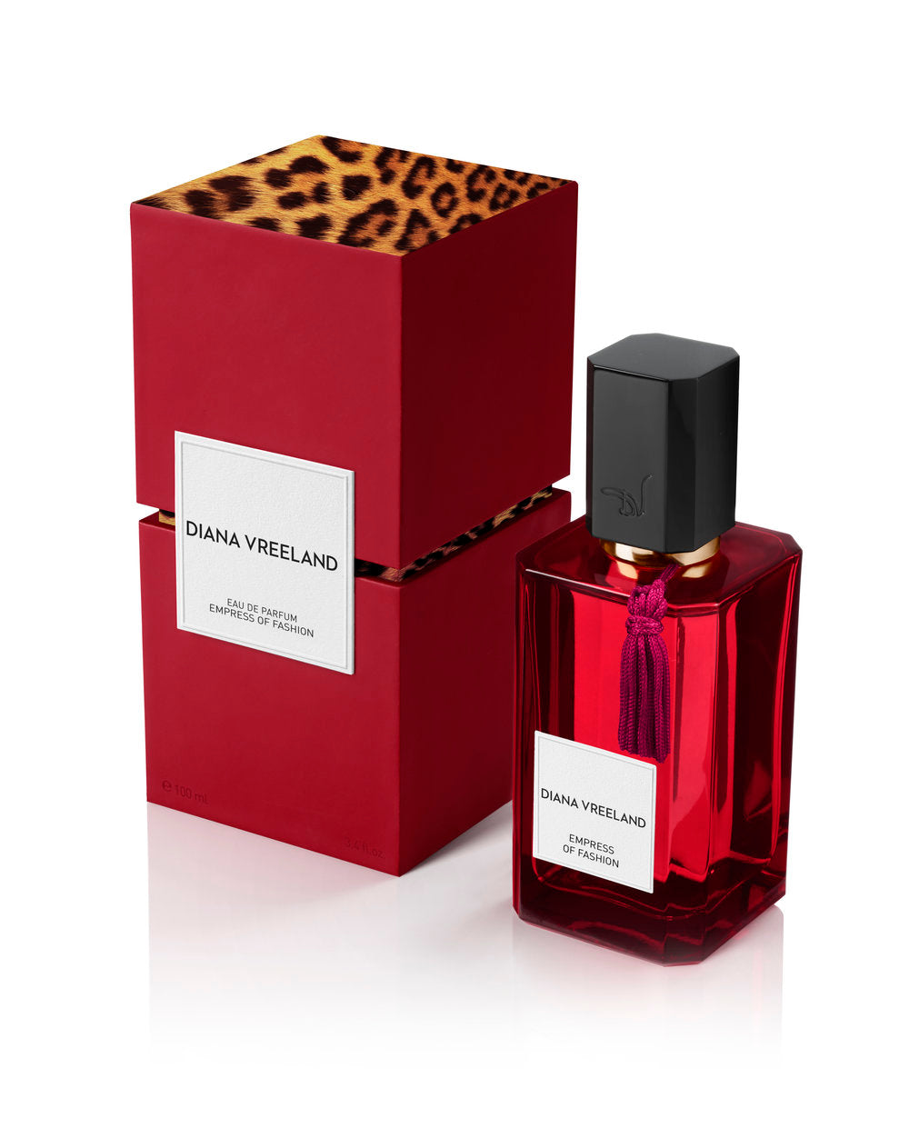Empress of Fashion – Diana Vreeland Parfums - Main Image
